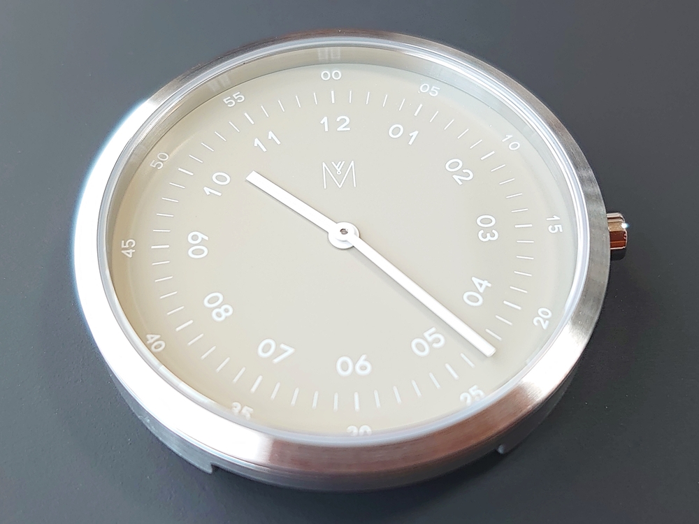 SMOKE GREEN OFFWHITE 40mm スモークグリーン（MV1001MPIGOW）ARTISANシリーズ MAVEN WATCHES（マベンウォッチズ）ダイアルデザイン 時計のみ
