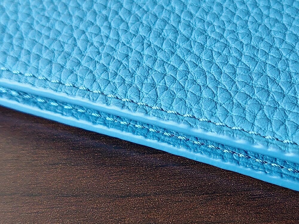 シュランケンカーフ マネークリップ（Blue）CIMABUE（チマブエ）Mens Leather Store（メンズレザーストア）ステッチ 縫い目 アップ