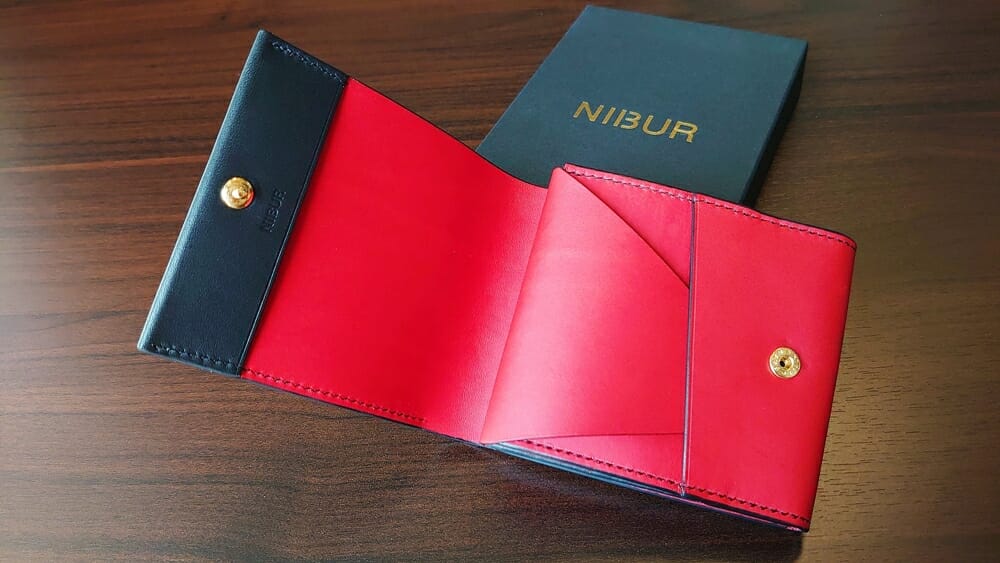 リスシオ ショート財布「Black x Red」NIBUR（ニブール）内装 Mens Leather Store（メンズレザーストア）財布レビュー カスタムファッションマガジン