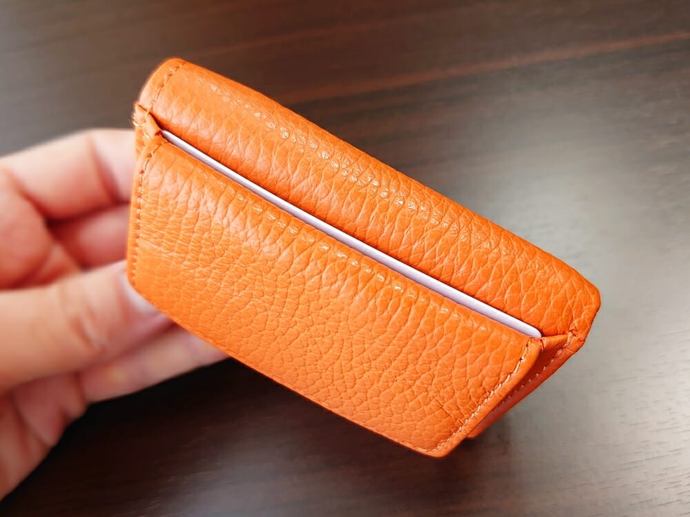 三つ折り財布 ST-909 イタリア製シュリンクレザー スキミング防止機能付 ミニ財布（オレンジ）MURA（ムラ）カードポケットの使い心地 アウトポケット