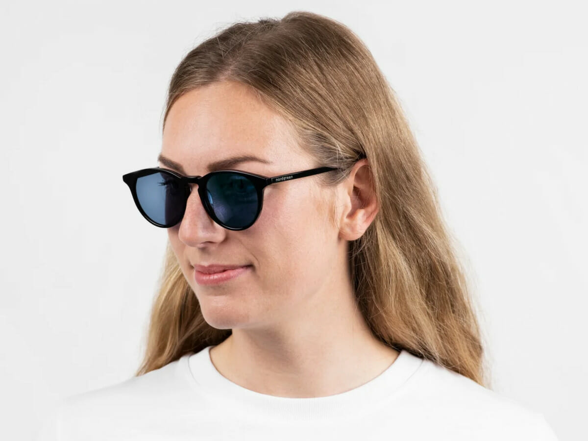 Nordgreen（ノードグリーン）SUNGLASSES サングラス SAMSØ（サムセー）SOLID BLACK WOMAN