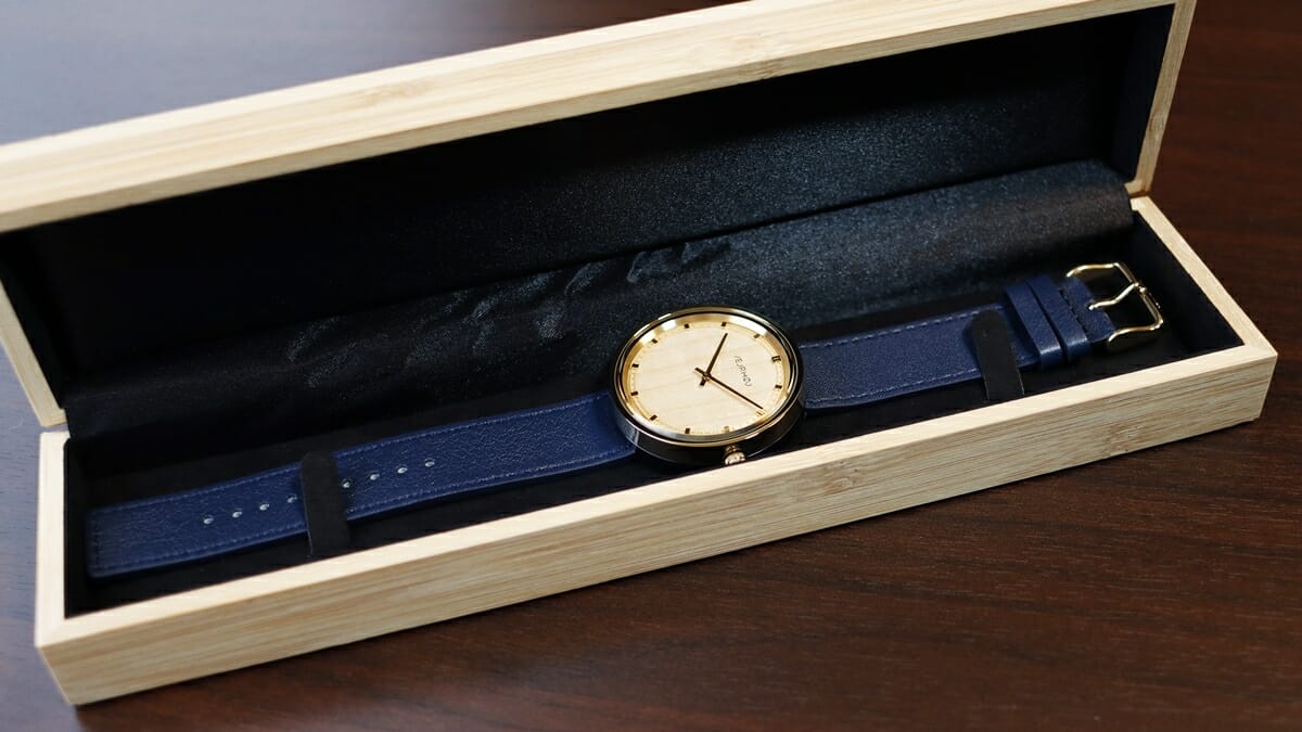 ARCH Maple 42mm LIMITED EDITION 限定モデル 天然メープル木材 メンズモデル VEJRHØJ（ヴェアホイ）腕時計レビュー 木製ケース