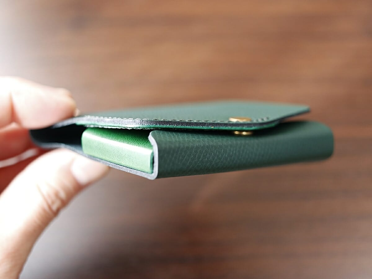 小さく薄い財布Saku ver.2 ノブレッサカーフ グリーン noblessacalf-green moku（モク）デザイン1