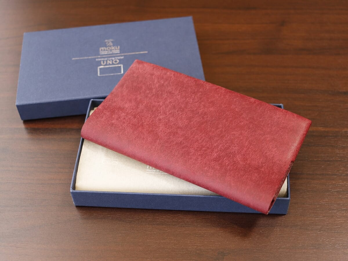 小さく薄い長財布Uno（ウーノ）moku モク もく プエブロレザー 財布レビュー パッケージング 化粧箱4