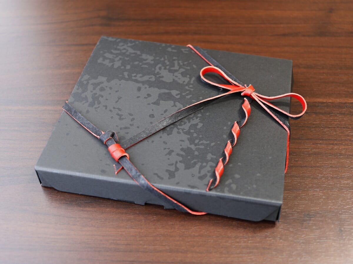 所作 Shosa ショサ cp ウォレット 3.5 コンパクトウォレット 財布レビュー パッケージング 化粧箱 外箱 付属品 ギフト6