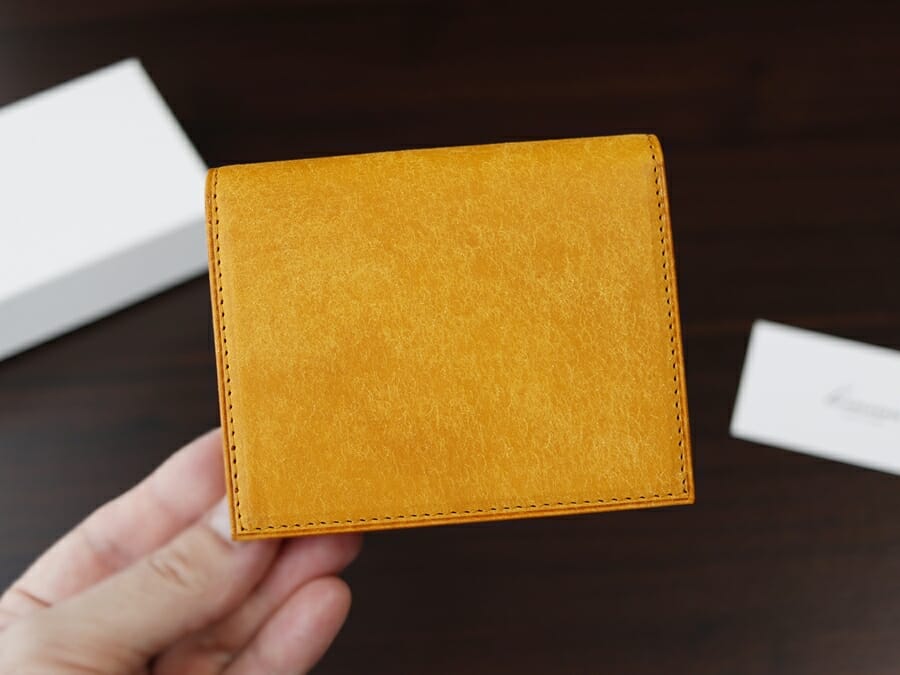 lemma(レンマ)のマリスコ財布レビュー！人気の二つ折り財布を徹底解説